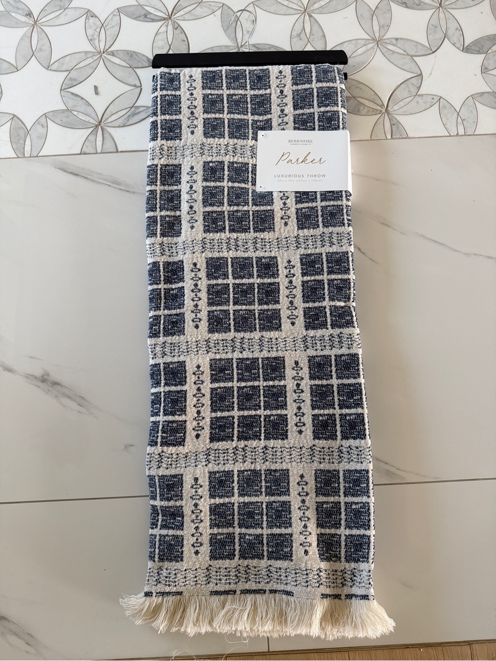 Berkshire Parker Luxurious Throw Blanket NWT